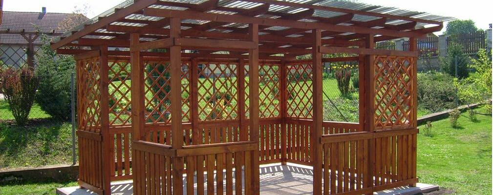 MATERIÁL – výroba pergol, altánů, zastřešení