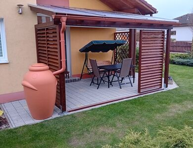 Pergola využitá pro zastřešení terasy | Zahradní pergoly