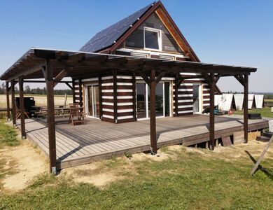 Moderní zastřešená dřevěná pergola na míru | Zahradní pergoly