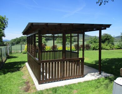 Zhotovení dřevěné pergoly | Reference Neukirchnerovi – Zhotovení dřevěné pergoly