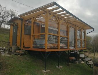 Zastřešení terasy u maringotky 2 | Moderní dřevěné zastřešení teras