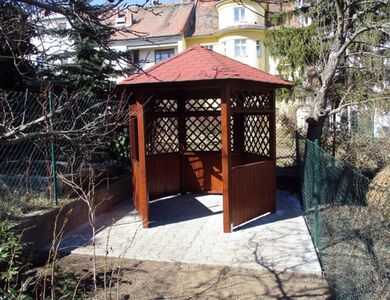 Montáž dřevěného altánu | Reference Ivo Štursa, Brno – Montáž dřevěného altánu