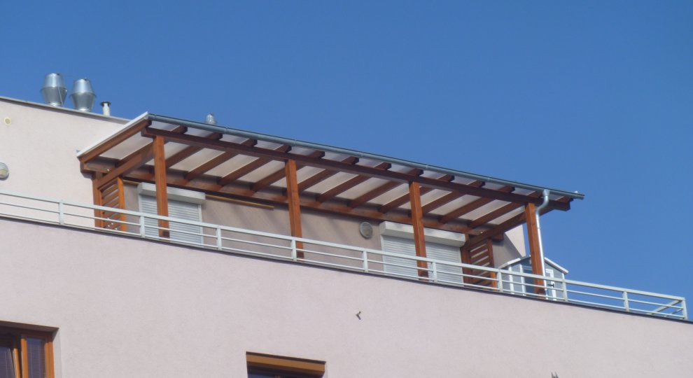 Zastřešení balkonů a lodžií 12